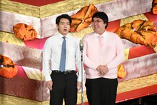 マヂカルラブリー・野田クリスタル（左）「敗者復活戦の会場を変えた男でーす」。