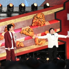 屋内開催「M-1グランプリ2023」敗者復活戦、対戦形式で興奮に包まれた現地の熱気をレポート