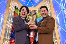 「M-1グランプリ2023」で優勝した令和ロマン