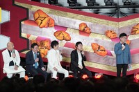 トークコーナー「チャンピオンのベストアンサー」の様子。（写真提供：吉本興業）