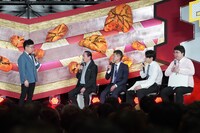 トークコーナー「チャンピオンのベストアンサー」の様子。（写真提供：吉本興業）