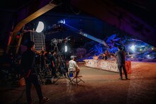 「とろサーモンのクズメンタリー」シーズン4の撮影の様子。