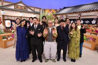「おしょうバズTV 2024」のスタジオ出演者たち。(c)テレビ朝日