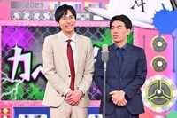 決勝でネタを披露するカベポスター。(c)MBS