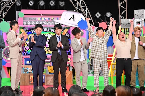 セルライトスパの優勝が決まった場面。(c)MBS