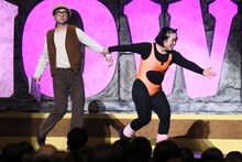 こがけんを巻き込むゆりやんレトリィバァ。