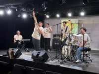 「大宮セブンブギウギ初Live2023～終わりの始まり～」の様子。