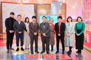 「がっぽりNEWS！2024～ニュースを知ればボロ儲け!?～」の出演者たち。(c)ABCテレビ