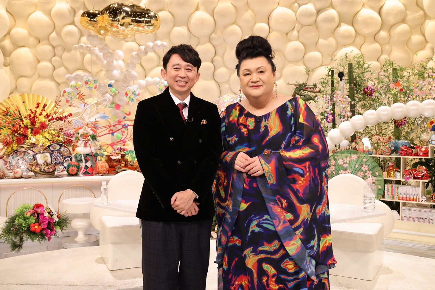 有吉弘行とマツコ・デラックス。(c)テレビ朝日