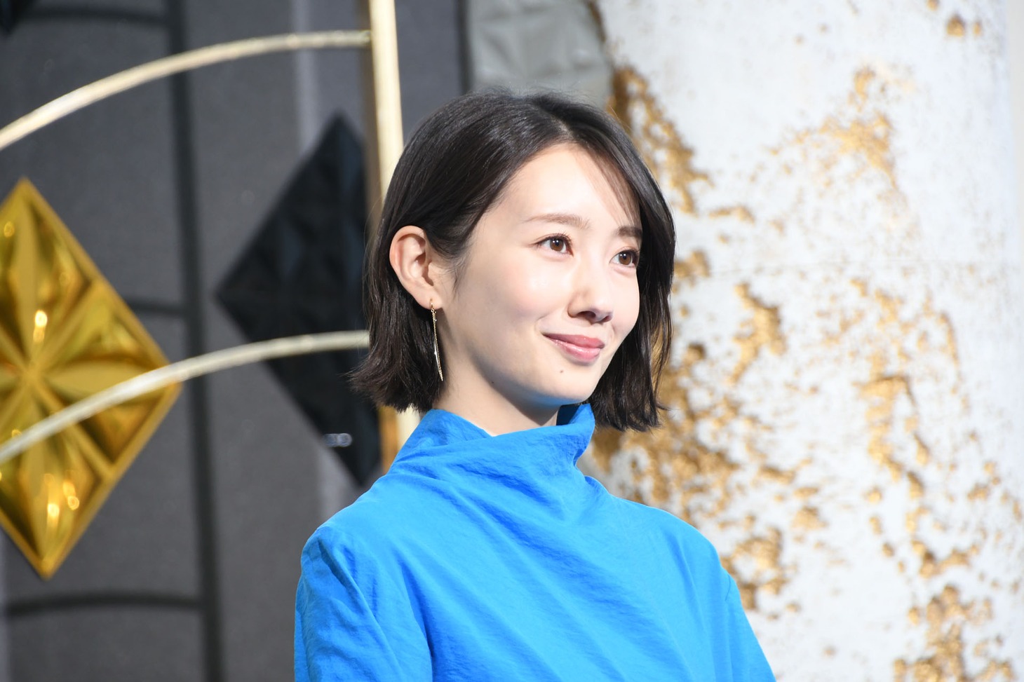 波瑠