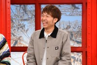 アキナ秋山 (c)関西テレビ