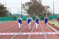 芸人スポーツテストのワンシーン。(c)テレビ朝日