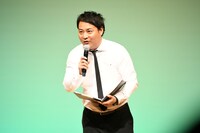 MCを務めたトミドコロ。