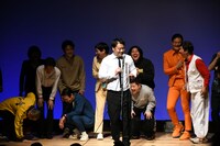 天使ではなく悪魔が出てきてしまい、肩を落とす芸人たち。