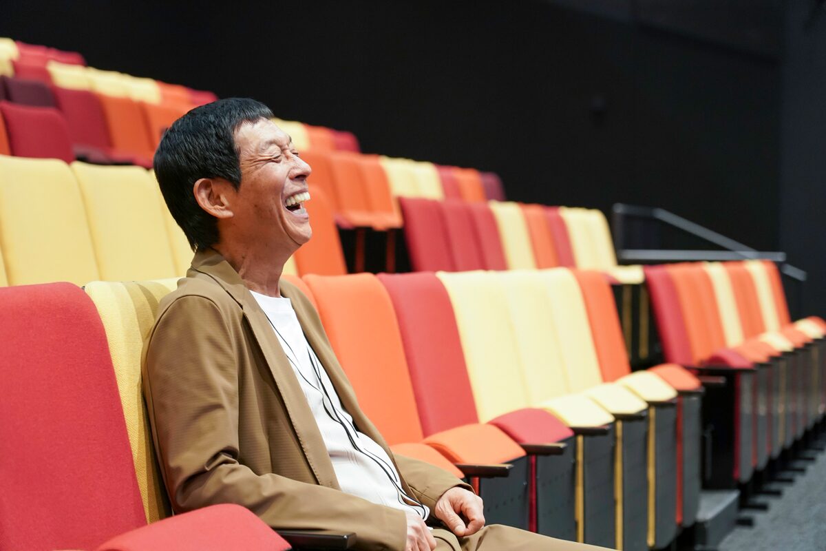 明石家さんま (c)吉本興業 - 新劇場「IMM THEATER」明日オープン 客席 