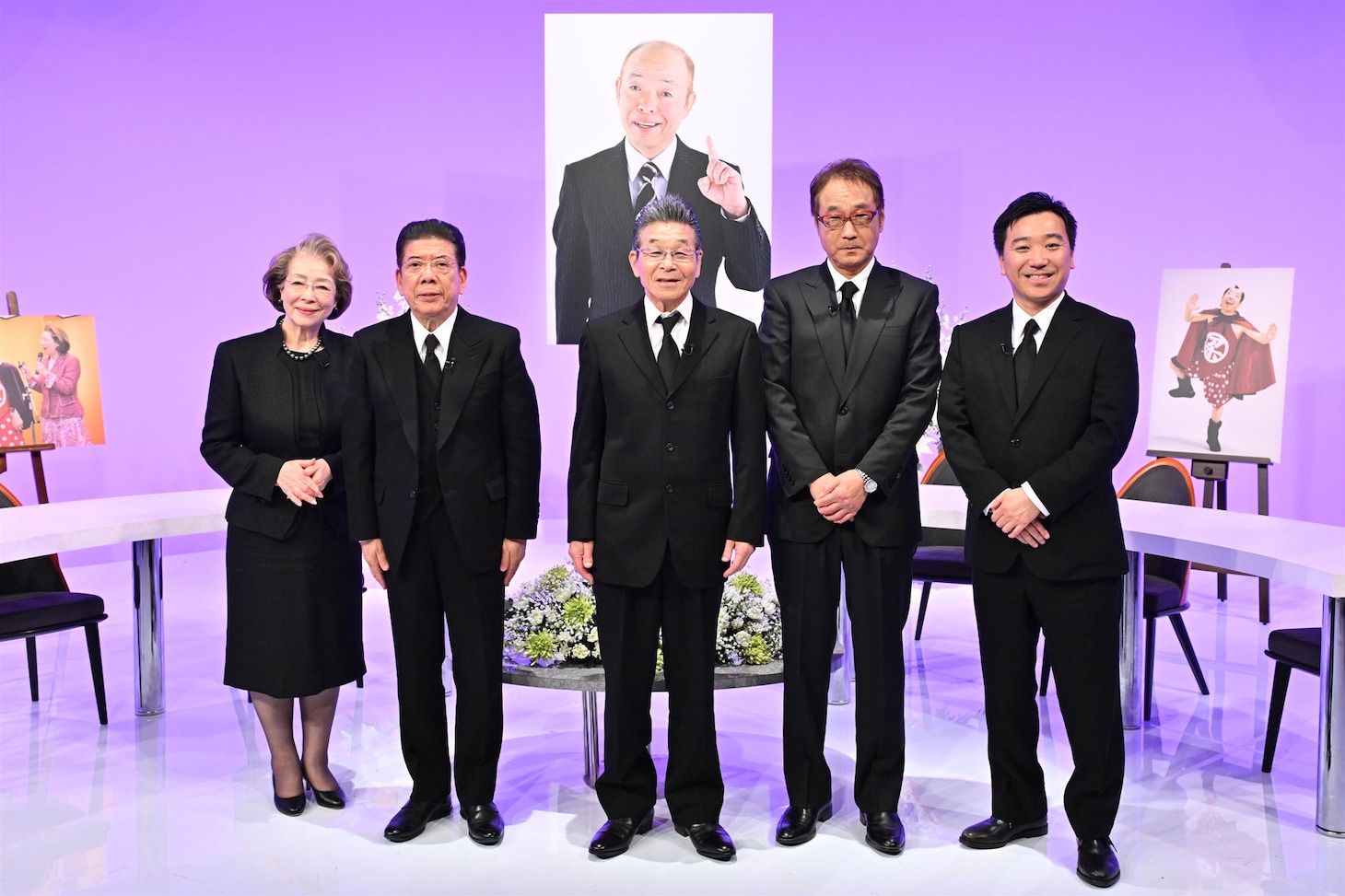 左から西川ヘレン、西川きよし、間寛平、大木ひびき、月亭八光。(c)MBS