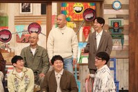 「さんまのお笑い向上委員会」スタジオ出演芸人たち。(c)フジテレビ