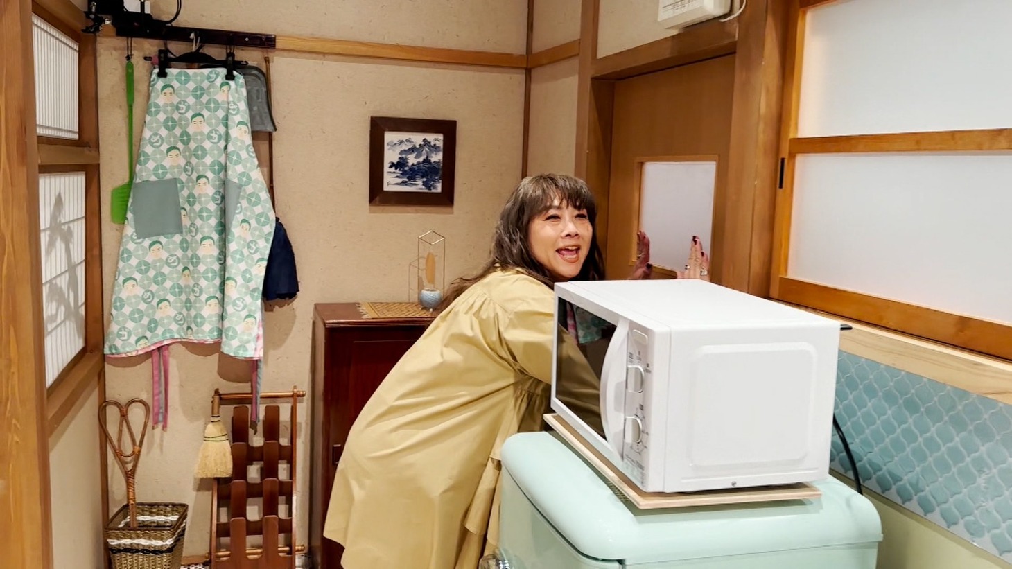 海原ともこ (c)読売テレビ