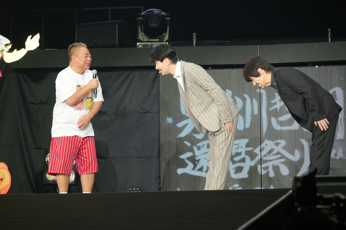 出川哲朗とウッチャンナンチャン。