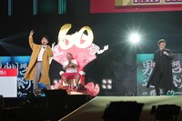 出川哲朗と、出川のためにコンビでの打ち上げ芸を披露したウッチャンナンチャン。