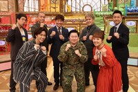 「今夜はナゾトレ」出演者たち。(c)フジテレビ