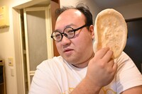 「ウィーラーのお面を取った田口じゃないんだから」と大鶴肥満。（撮影：檜原洋平）