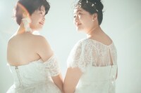 ガンバレルーヤ「ゼクシィ」でウエディング姿を披露、お互い絶賛