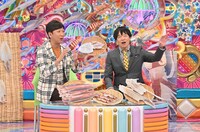 左から、東京03飯塚、蛍原徹。(c)テレビ朝日