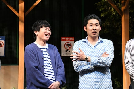 相方を「しずる村上」ではなく「メトロンズの村上純」だと思っていると語るしずるKAƵMA（右）。