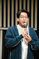 男性ブランコ浦井