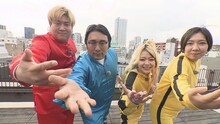 左からビスケットブラザーズ、エルフ。(c)読売テレビ