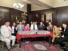 「ダブルヒガシpresents 輝け！芸人に愛される芸人大賞」の出演者たち。(c)関西テレビ