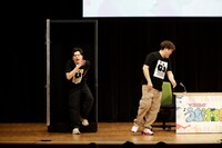 銀座でマユリカ中谷のブーメランパンツ盗難騒ぎ、「うなげろりん」イベントにぎやかに