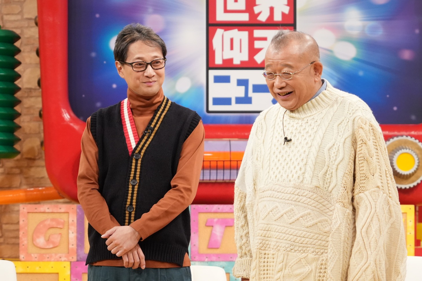 左から中居正広、笑福亭鶴瓶。(c)日本テレビ
