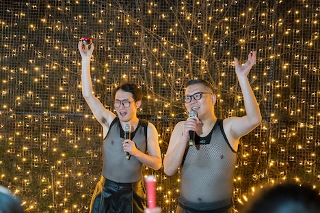 シソンヌ扮するAMBULANCE。(c)日本テレビ