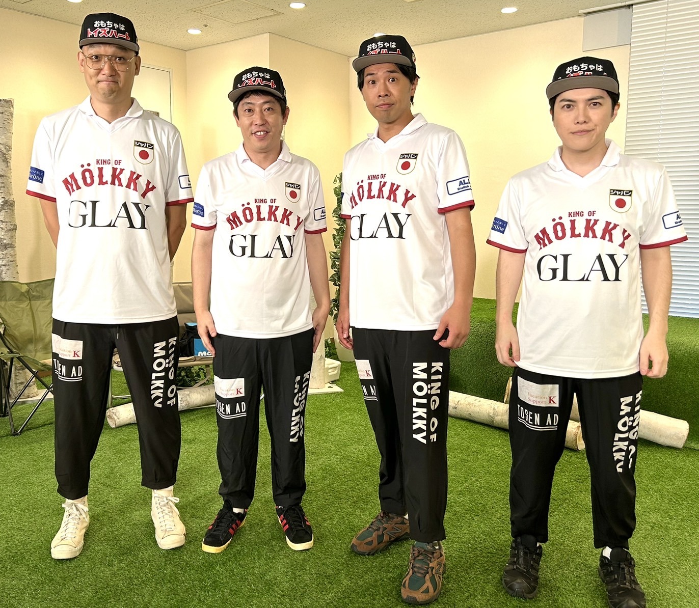 左からみなみかわ、さらば青春の光・森田、カナイ、ラブレターズ溜口。