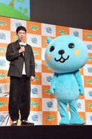 小籔千豊とQooの着ぐるみ。