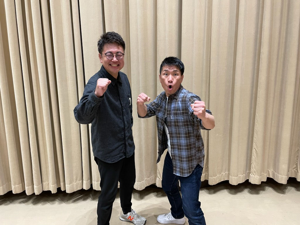 MCの銀シャリ橋本、ますだおかだ増田。
