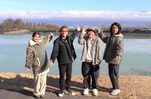 「移住密着バラエティ ロンブー淳のド田舎ドハマりライフ」に出演する（左から）井上咲楽、ロンドンブーツ1号2号・田村淳、ココリコ遠藤、品川庄司・庄司。(c)SBC