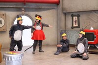 （左から）たなチュー、はるなねずみ、ぴかり、はるかねずみ。(c)TITAN/TOPICS/フジテレビ