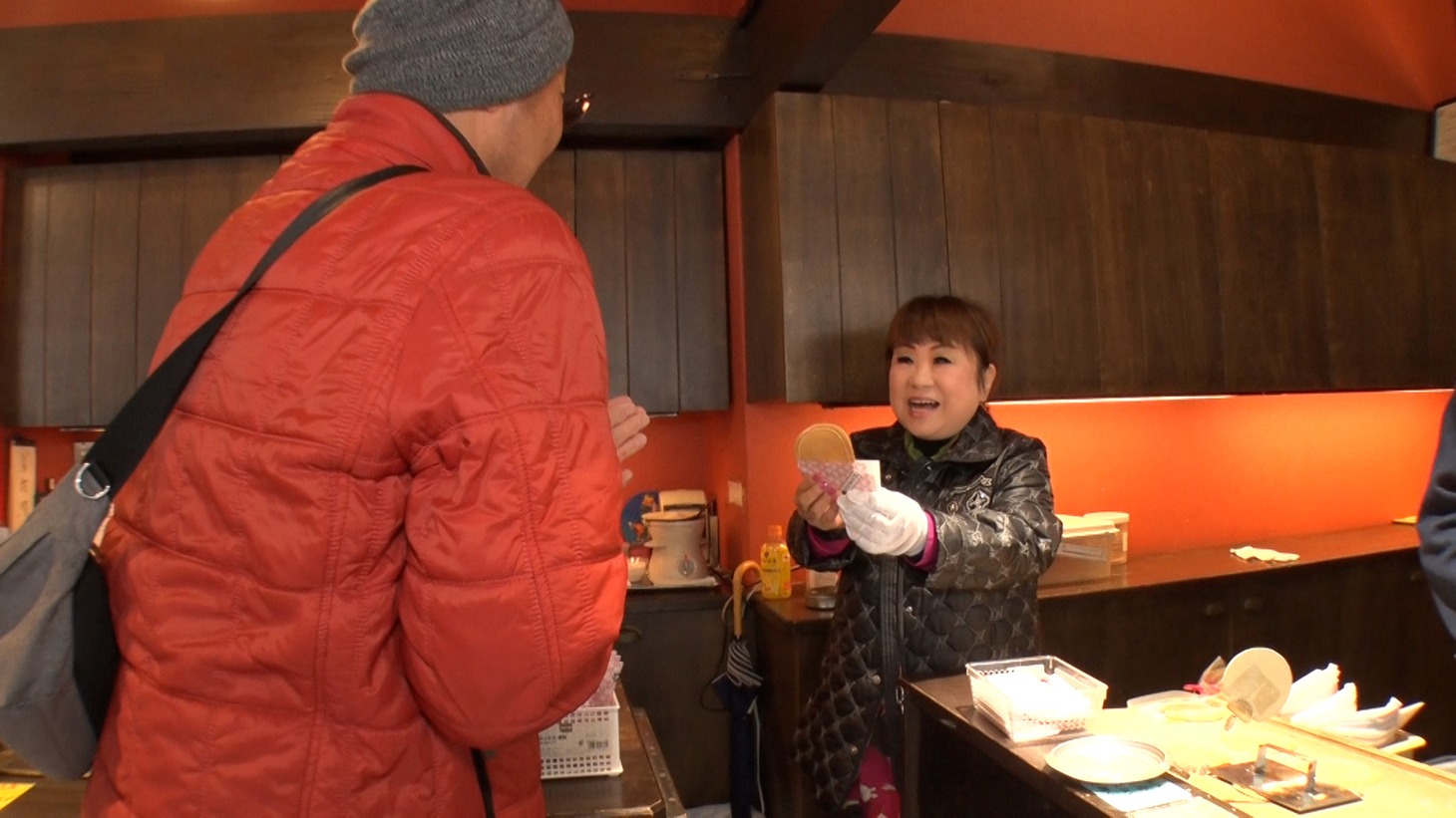 「コヤブのみやげ話～街ブラのオチ、先にしゃべらせてもらいます～」より。(c)テレビ大阪