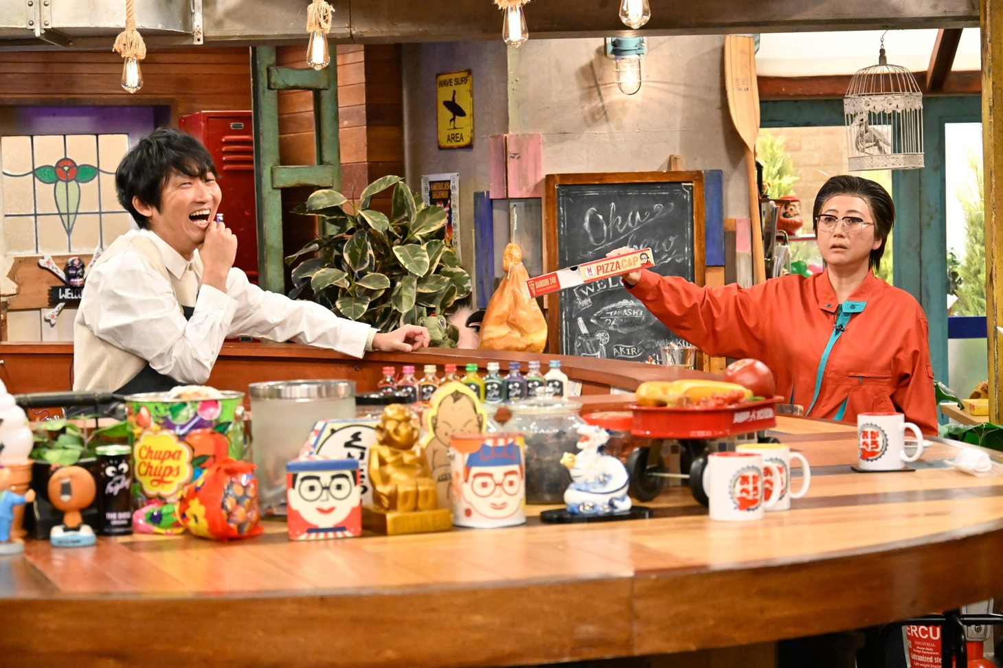左からNON STYLE石田、西尾一男。(c)関西テレビ