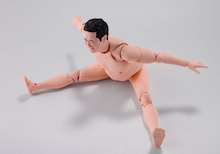 「S.H.Figuarts とにかく明るい安村」