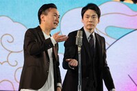 1回目のネタステージトップバッターを務めたかまいたち。（写真提供：吉本興業）