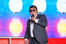 ペリー・キー（ロバート秋山）。（写真提供：吉本興業）