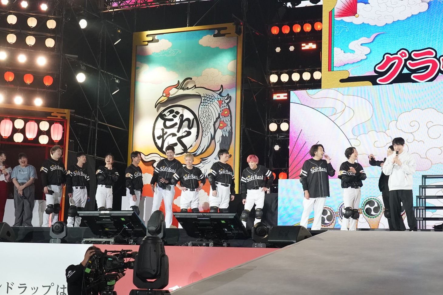「どんたく大運動会」の様子。（写真提供：吉本興業）