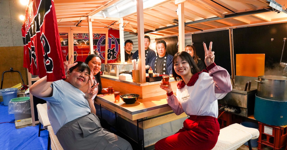 華大どんたく」ケータリングも“愛と人脈の総力戦”だった - お笑いナタリー