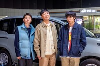 左から松澤匠、東京03飯塚、山脇辰哉。(c)NHK