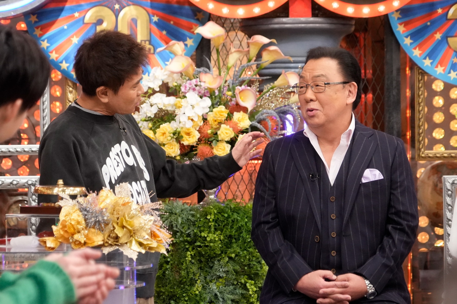 左からダウンタウン浜田、梅沢富美男。(c)読売テレビ