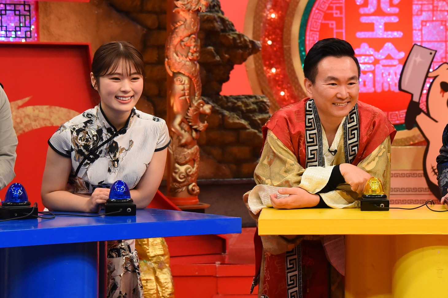 左から渋谷凪咲、かまいたち山内。(c)関西テレビ